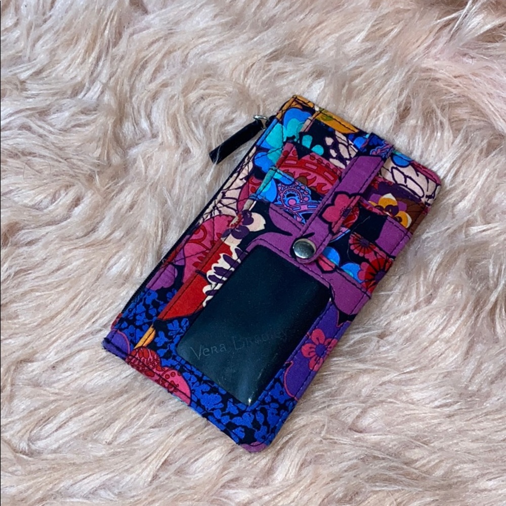 Vera Bradley 3/30$